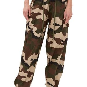 Good American Camouflage Cargo Pants